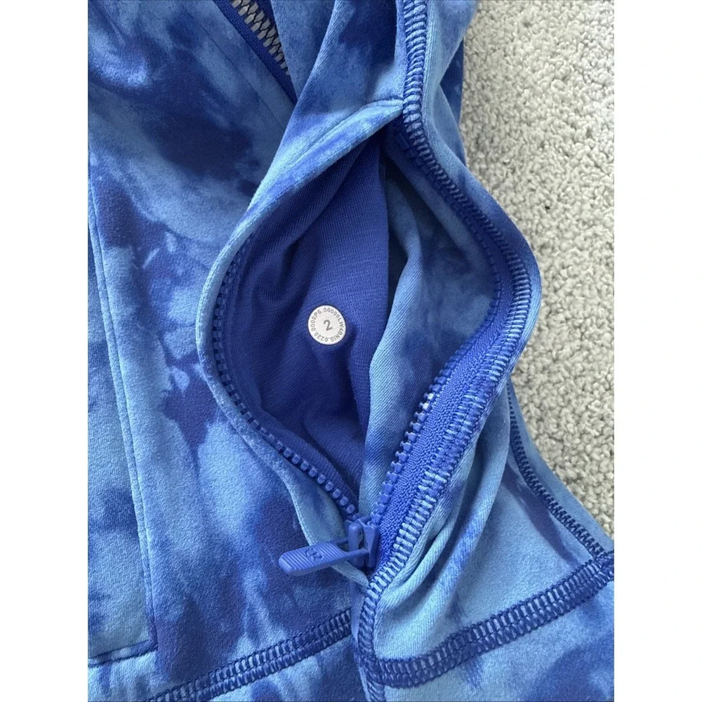 Lululemon Hooded Define Jacket Nulu Game Day Blue Multi Womens Size 2